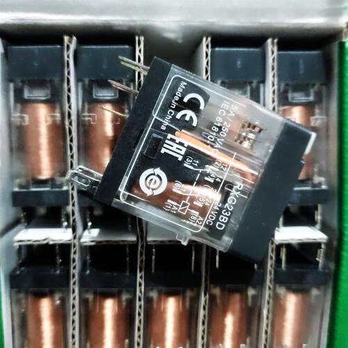 施耐德 RXG23BD 24VDC询价