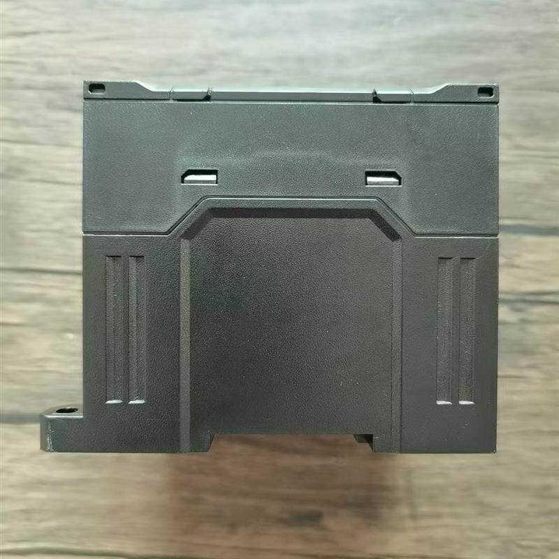 现货销售 OMRON欧姆龙 CP2E-N20DT-D 原装拆机 成色充新 实拍询价