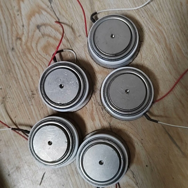 议价平板可控硅KP300A，1400V，有6个，功能正常，图片实