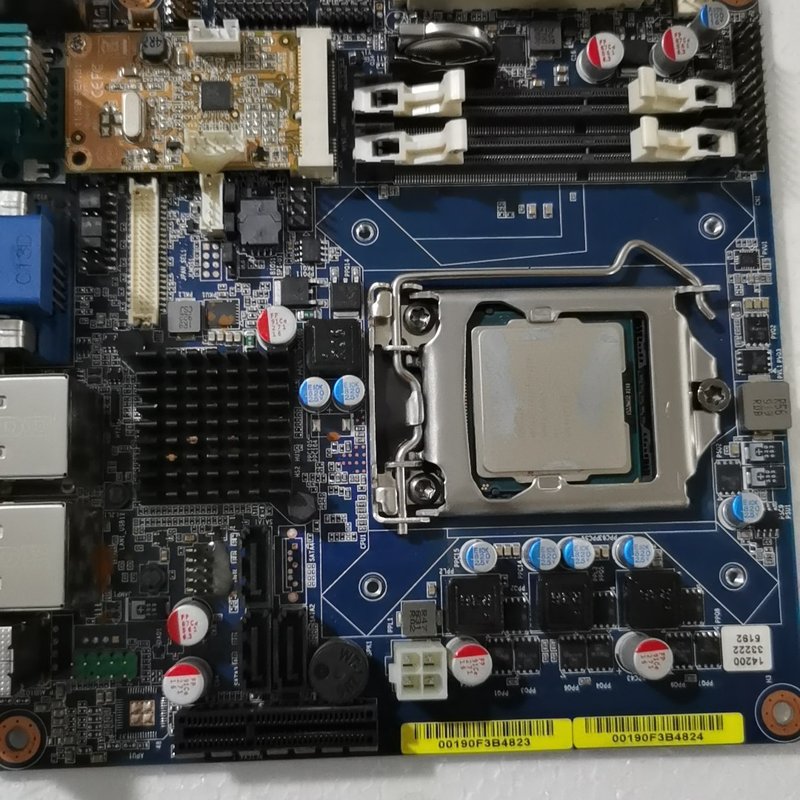 议价一套GMB-IQ670-LLVA工控主板+I5 3550S