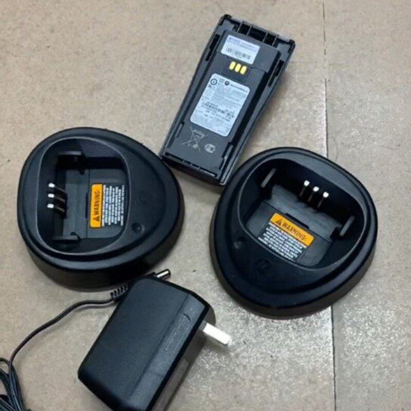 议价Motorola摩托罗拉电池 充电器套装