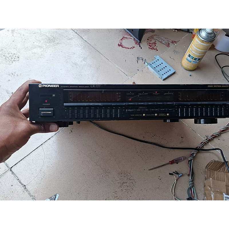 议价先锋GR-777均衡器，成色如图，有喜欢私聊.