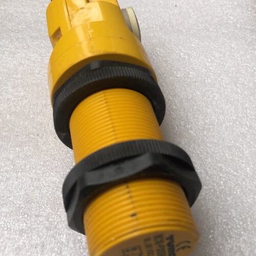 议价传感器 BC10-P30SR-VN4X