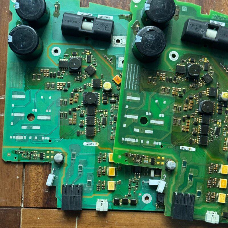 议价6SL3420-1TE15-0AA1主板