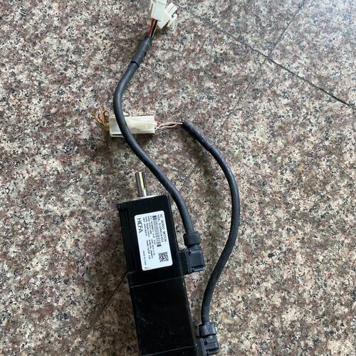 议价SV-X3MM010A-B3LN100W带刹车伺服电机，