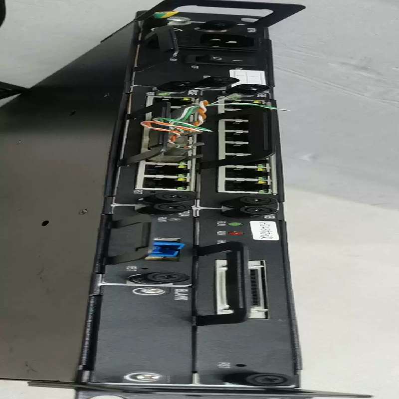 议价议e价ZTEF820,16口光纤交换机,实物拍图,成色漂亮,功