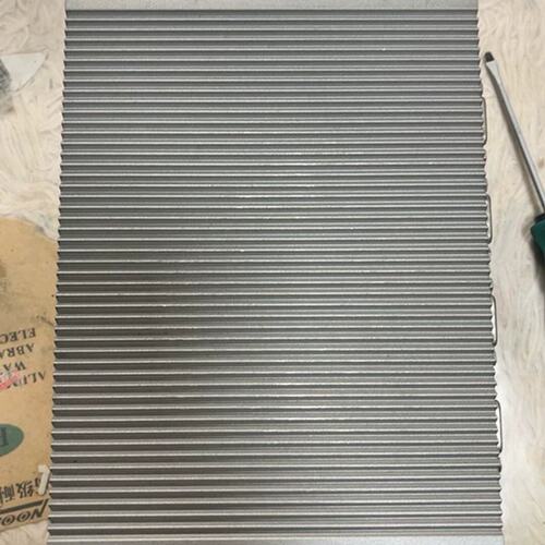 议价工控机 UNO-2484G，i3-7100U处理器，8G