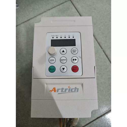 议价变频器AR80iL-0040
