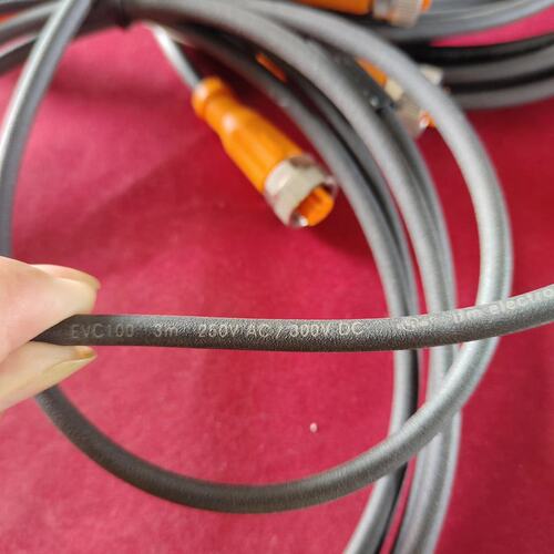 议价EVC100连接线，3米，250V AC /