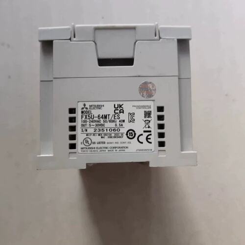 议价FX5U-64MT/ES，23年产品，成色充新功能包好包邮，