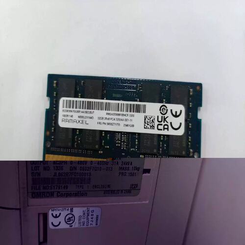 价记忆科技记忆体，32G，频率为3200，成色九九新，有的（与雨机