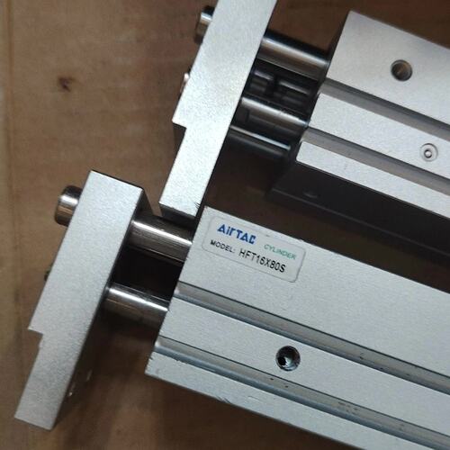 议价阔爪手指气缸HFT16X80S，铝合金材质，成色实拍9