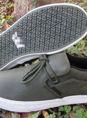 社区新款大码透气绿色透气滑板鞋耐磨低帮百搭男鞋46 47 4