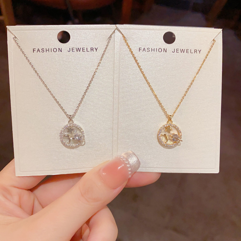 小众时尚星月贝壳圆形项链精致轻奢甜美百搭超闪锁骨链