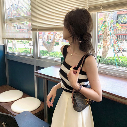 早春内搭外穿针织衫背心