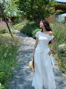 bigyu 设计感斜肩花边领不规则系带T恤女夏季新款白色短袖上衣TEE