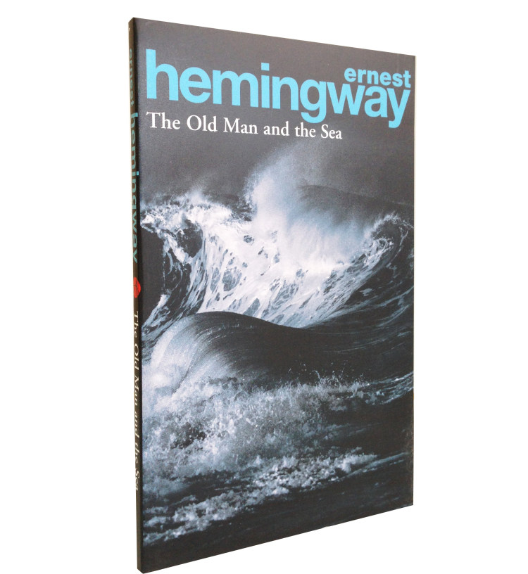 现货 老人与海 英文原版 The Old Man and the Sea 海明威 Hemingway 海明威经典作品 普利策奖获奖作品怎么看?