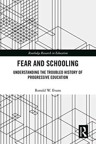 预售 按需印刷 Fear and Schooling