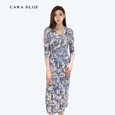 喀啦CARABLUE 气质收腰显瘦V领百搭连衣裙 KC241PWO0128