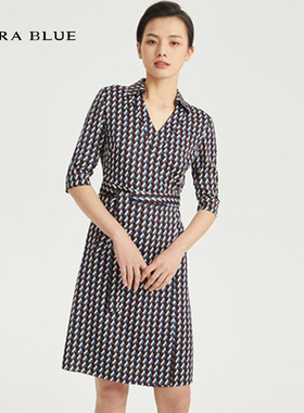 cara blue 喀啦 连衣裙 正品女装时尚几何印花V领KC211MWO0218
