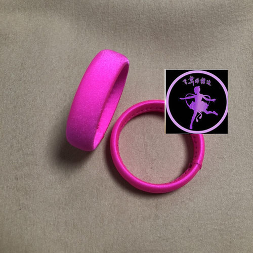 飞舞的裙边手镯硬款无弹力手圈