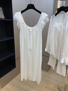 19姆米法式桑蚕丝方领家居服法式