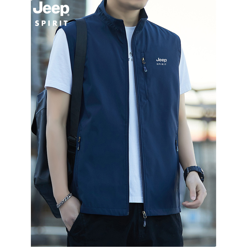 吉普2025春秋款多口袋工装马甲