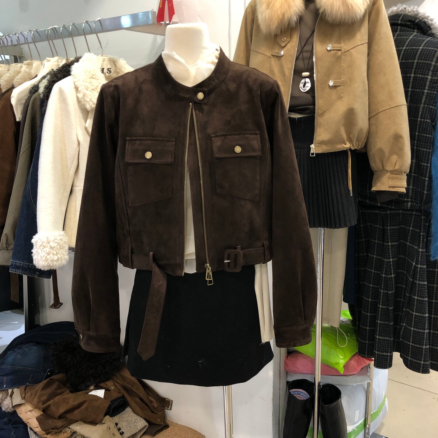 90白鸭绒麂皮绒外套女2026秋冬新款韩版通勤气质羽绒服夹克MS5010