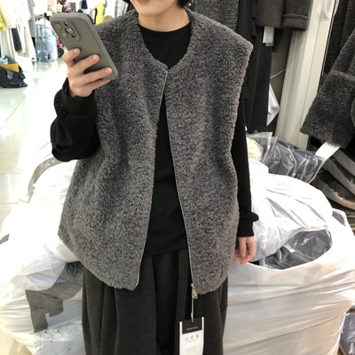 oversize宽松大版圆领拉链羊羔毛仿皮毛一体马甲外套女冬TGM2000