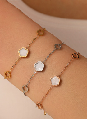 欧美跨境不锈钢小花镂空手链 时尚钛钢不掉色四个镂空五叶花手饰