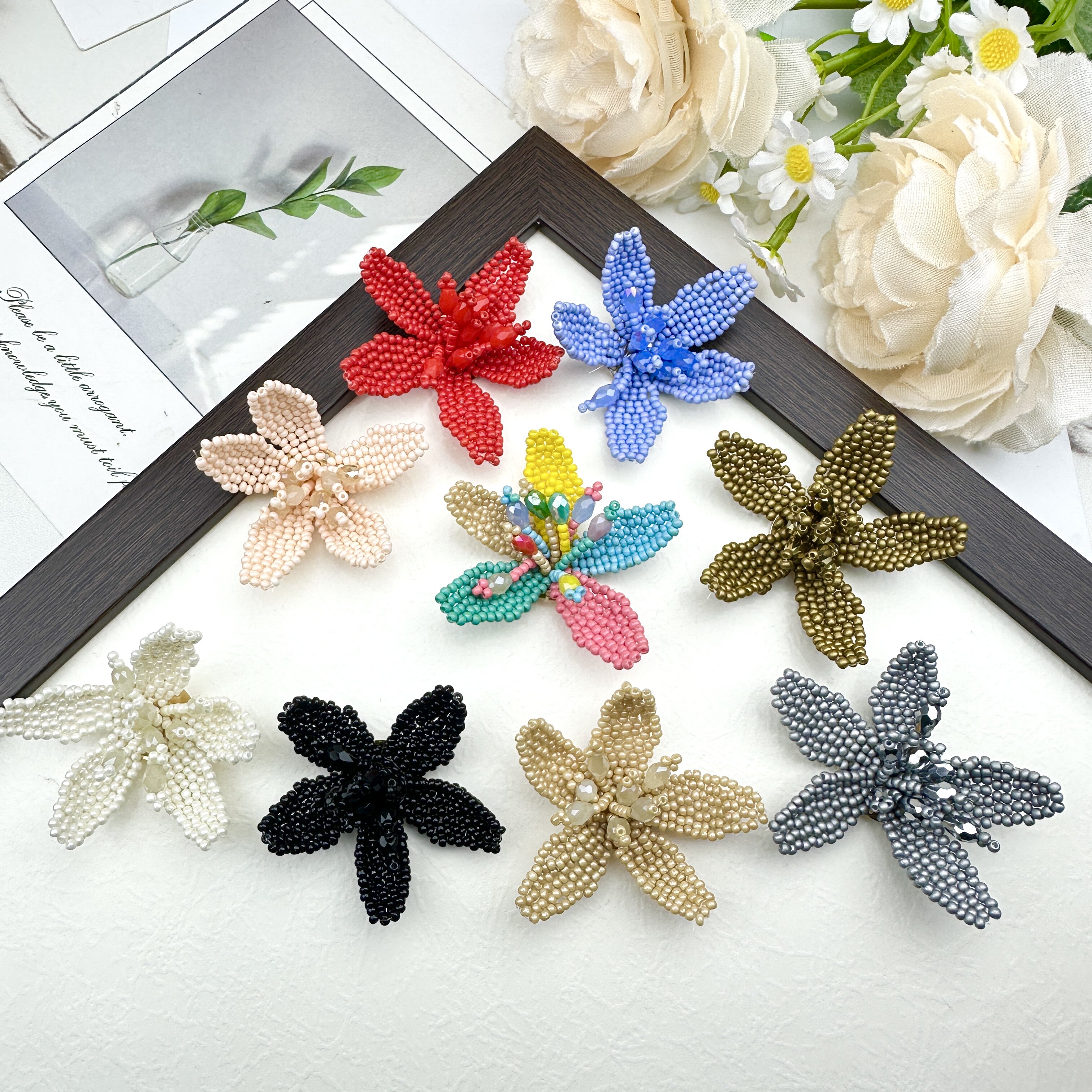 手工编织仿珍珠立体花朵洞洞鞋复古跨境挂件服装辅料胸花鞋帽配件