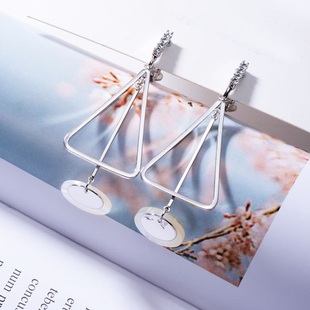 无耳洞耳环螺旋耳夹女气质简约长款耳坠网红耳环超仙冷淡风白海贝