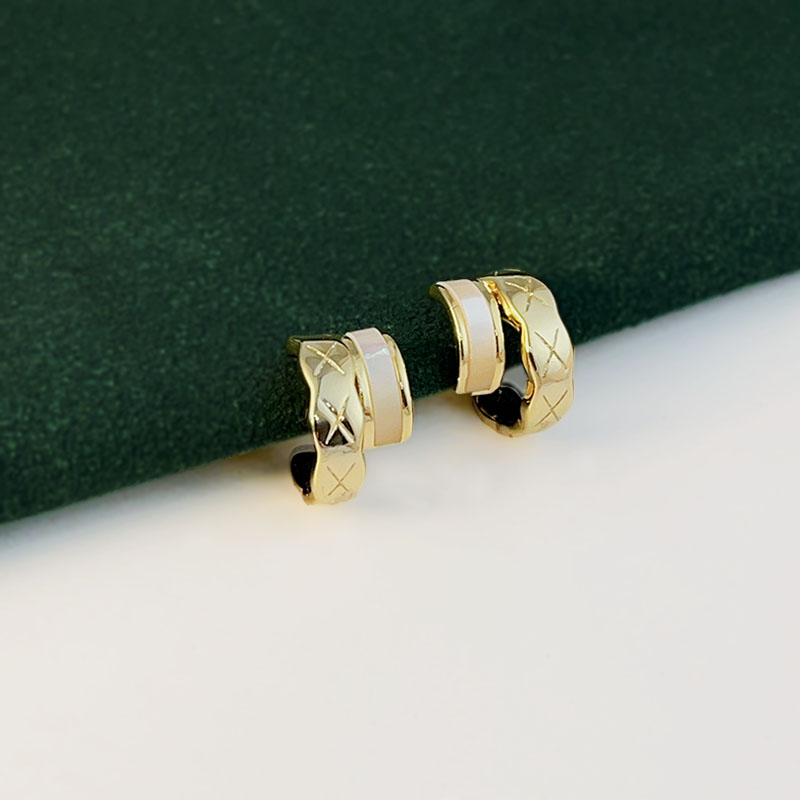 店主推荐！天然贝壳小香风耳环经典高级感圈圈金属简约蚊香盘耳夹