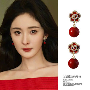 新年红色珍珠耳夹无耳洞女耳环高级感耳饰山茶花耳钉新娘结娘耳饰