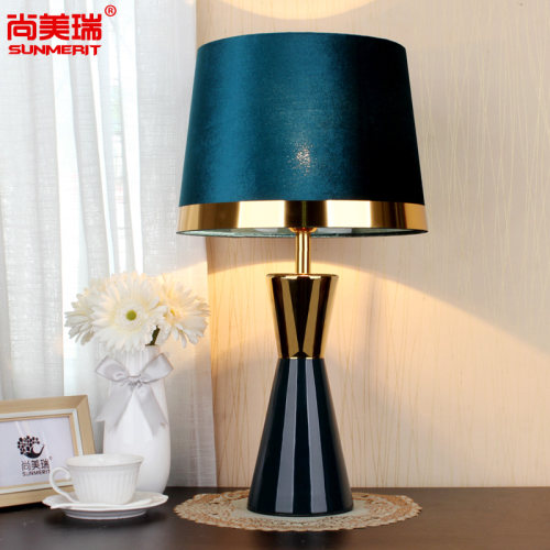 轻奢后现代风复古结婚陶瓷床头灯