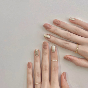 Lilynail甜美豆沙粉纯欲金箔手工定制穿戴甲轻奢感可拆卸美甲贴片
