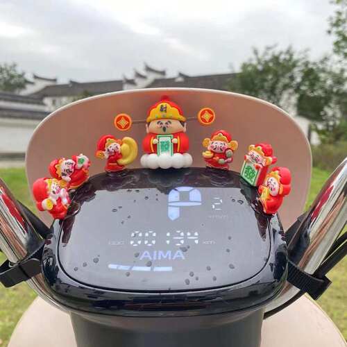 2024新款电动车装饰小摆件