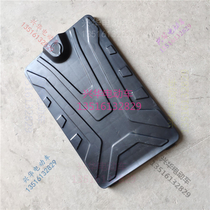 电动车专用脚踏板战狼前脚踏Q3脚踏板框电池盒上盖板后脚踏板搁脚