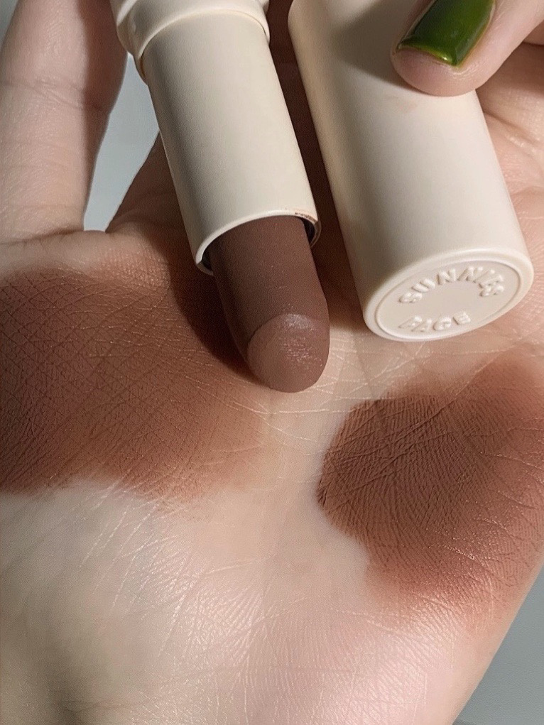 小众口红奶咖裸棕色调好绝