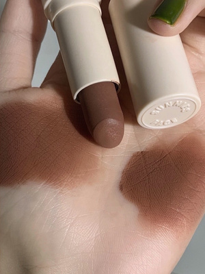 小众口红奶咖裸棕色调好绝