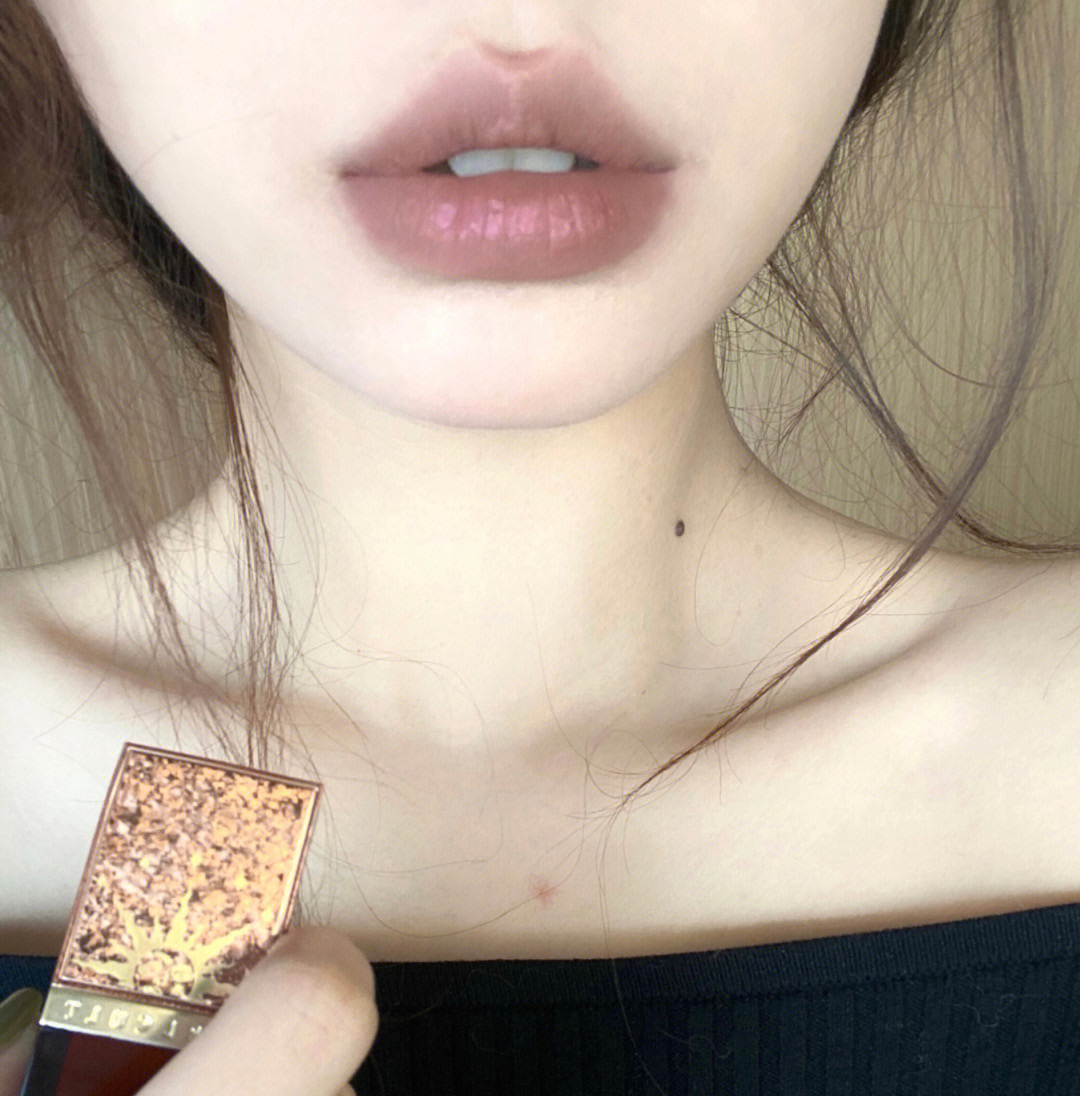 绝美！girlcult偏光唇釉蕾丝炸弹