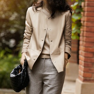 2026春新品 小圆领羊皮外套 高档柔软绵羊皮皮衣女直筒宽松短款