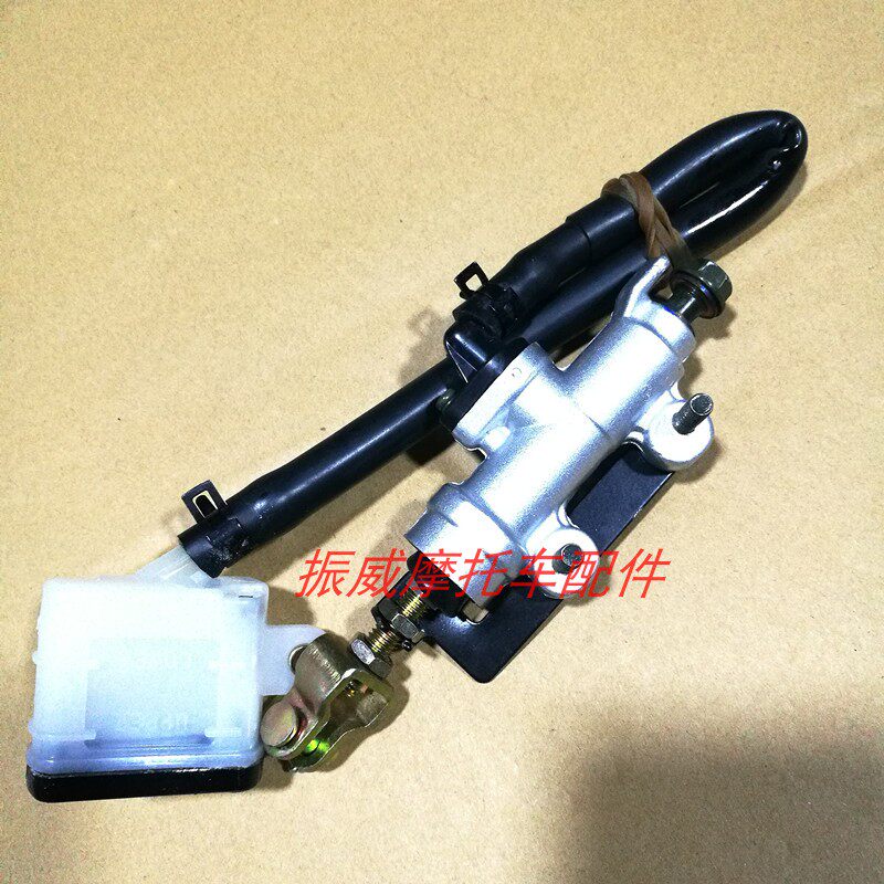 适用飞肯摩托车配件FK150-13A追影地平线跑车一字泵中泵后刹车泵