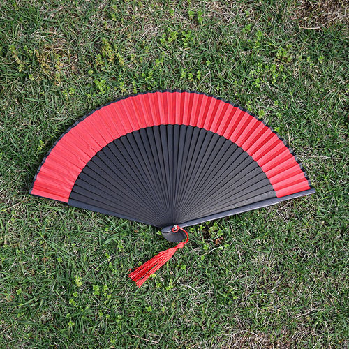 竹子女扇女折扇跳舞旗袍红色国风