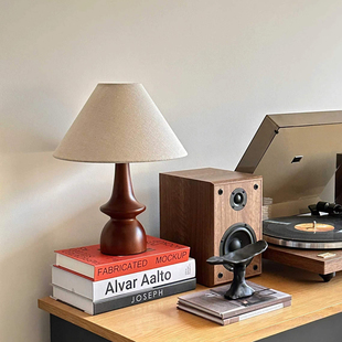 中古侘寂风实木台灯复古卧室民宿氛围感床头灯装饰高级新中式调光