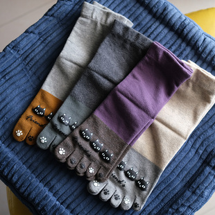 内田宽松春秋纯棉五指袜女士中筒可爱猫猫印胶分趾宽口不勒袜子女