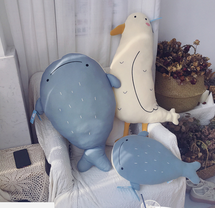 ins狐狸抱枕陪你睡鲸鱼小熊海鸟玩偶懒人毛绒玩具女生礼物道具