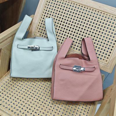 凯丽真皮手提斜跨百搭女士包