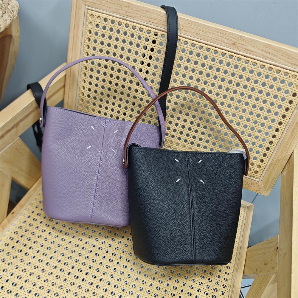 新款真皮专柜品牌时尚百搭女士包