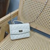 头层牛皮鱼子酱链条菱格专柜尾货清货外贸出口真皮女双肩背包女包